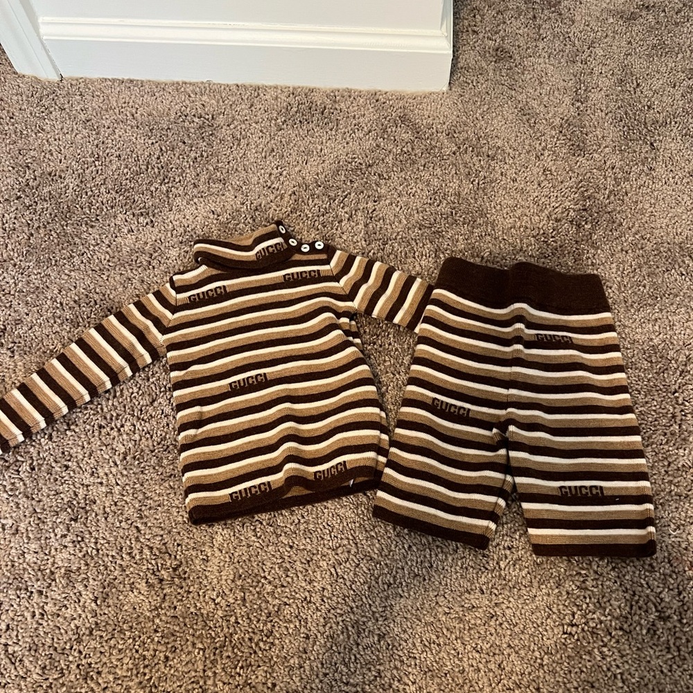 Gucci 2 piece